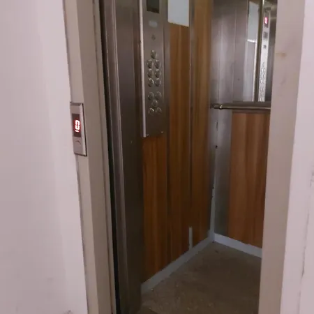 Apartment Bral 5 - Beachfront *