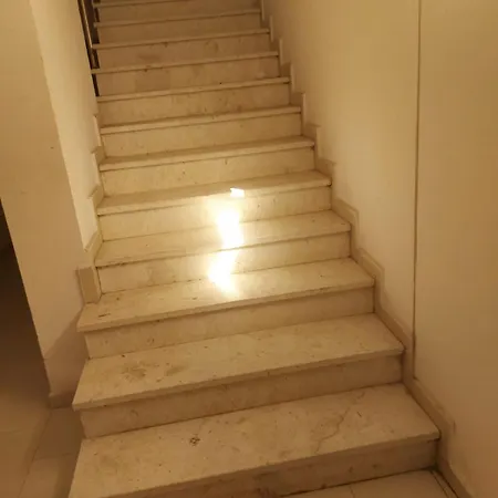 شقة Bral 5 - Beachfront